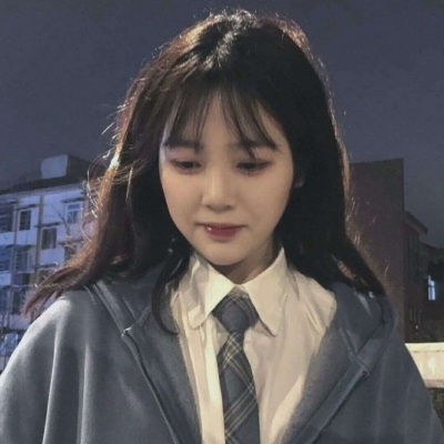 新版QQ女生头像合集 共20张