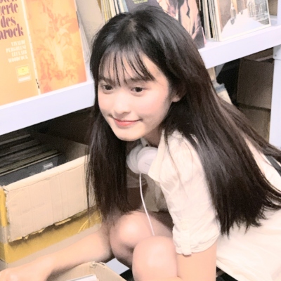 超治愈干净气质少女头像 13张合集