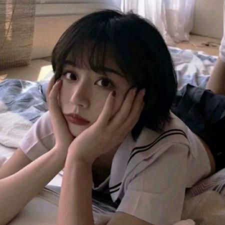 热门高冷气质女生头像合集 共12张