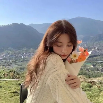 12张青春活力女生真人头像 快存来换头像啦