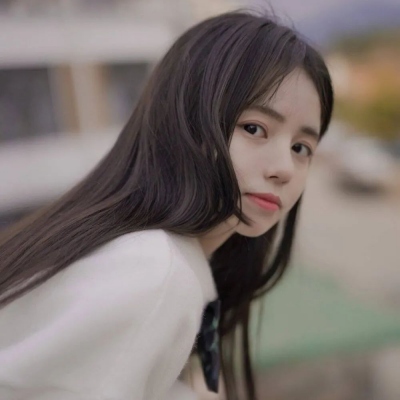 20张氛围感拉满！高级质感时尚女生头像合集