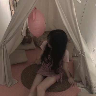 ins风真人小众女生头像合集 20张来了