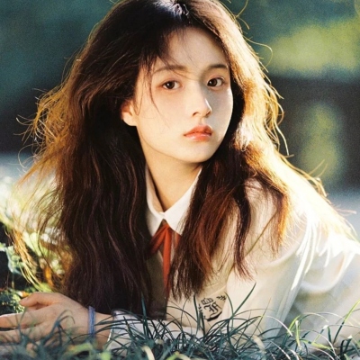 20张高清女生真人头像，质感拉满直接用