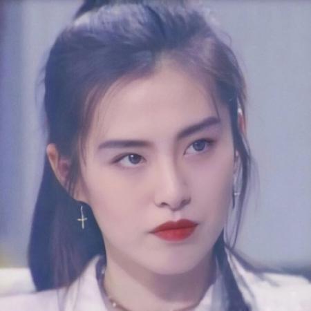 超火的女生复古高冷QQ头像 12张高清图整理好了