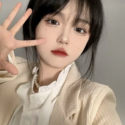 超火的可爱女生头像 10张高清好看图