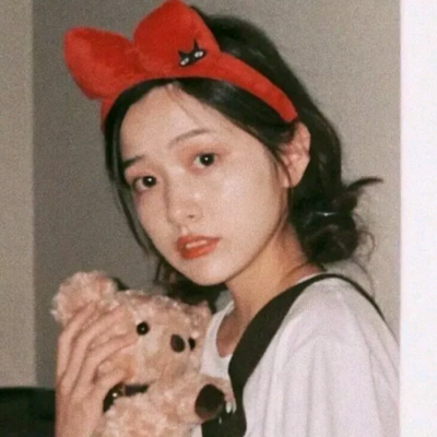 5月超治愈圆脸女生真人头像合集 20张直接存