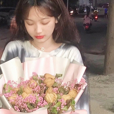 一眼就心动的真人女生头像 10张合集