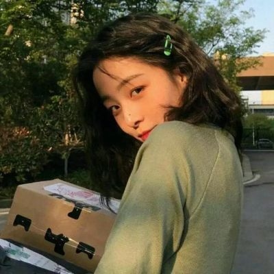 8张超好看的真人女生头像合集来啦