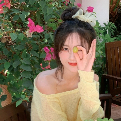 20张清新氛围感露肩女生头像合集