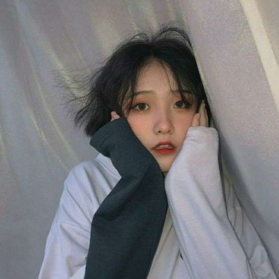 16张清新ins风女生头像合集 氛围感拉满