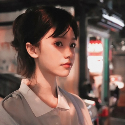 14张质感拉满的清新文艺女生头像，快存来当头像