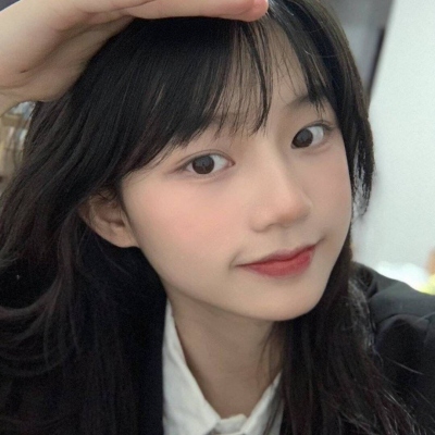 女生可爱呆萌真人微信头像上新啦！13张最新原图直接存