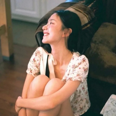 超好看的女生网图头像 一共14张高清款