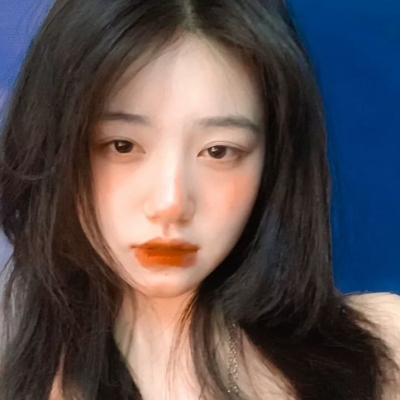 当下超火的女生丧系头像合集 20张