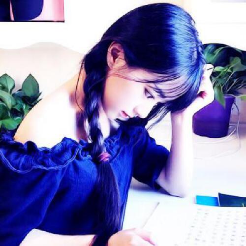 女生真人微信头像上新 共12张高清图