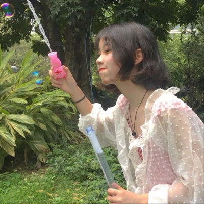 9张超好看的可爱女生真人头像，快存起来