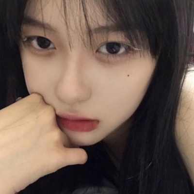 20张真人女生生活照头像合集 氛围感拉满