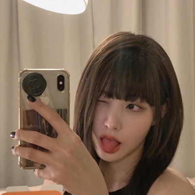 5月精选女生真人好看头像合集 共9张