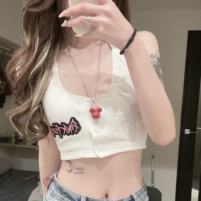 13张氛围感拉满的小众女生网图头像