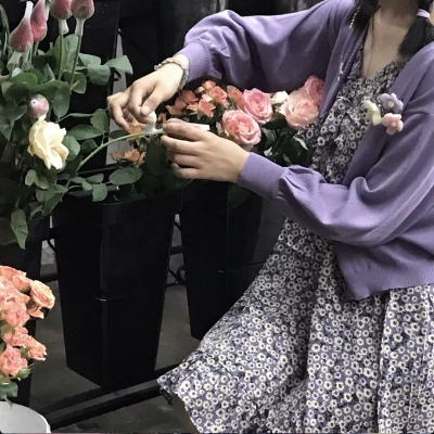 当下超火的真人女生QQ唯美头像 15张合集