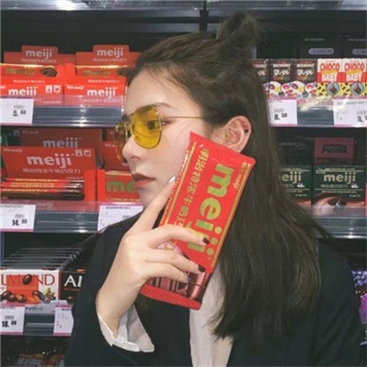 超拽霸气女生真人头像合集！16张好看的头像直接抱走