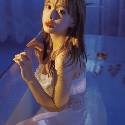 7张真人女生文艺清新意境头像合集