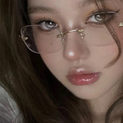 挖到宝！12张小众又高级的女生头像直接存