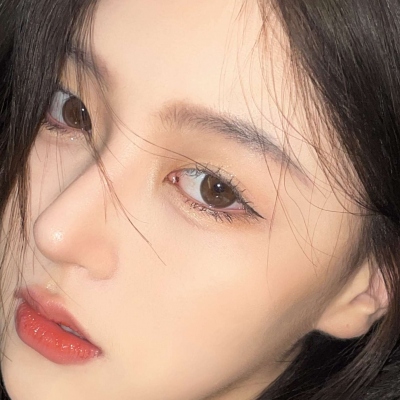 15张温柔干净的女生头像 氛围感拉满