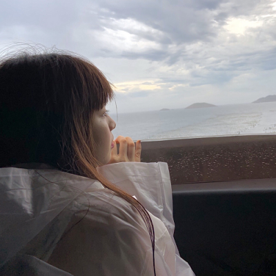 热门女生背影微信头像 11张合集