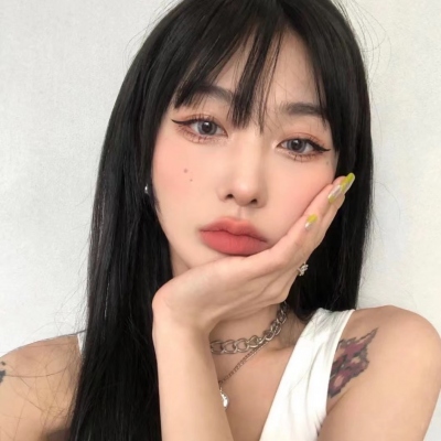 超火的女生御姐霸气头像来啦 共20张