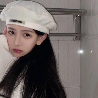 19张真人女生撩人头像 专门用来当吸引人的头像