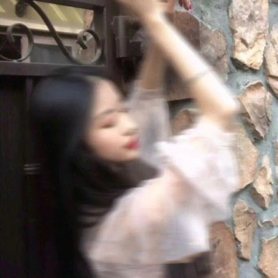 微信真人头像女生青春合集 12张真人头像任你选