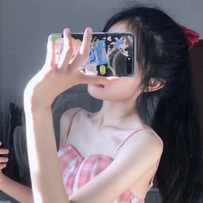 超火女生个性高清头像合集，一共20张