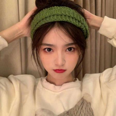 女生微信头像新款合集 共12张