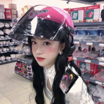 女生真人微信头像合集 共10张最新款