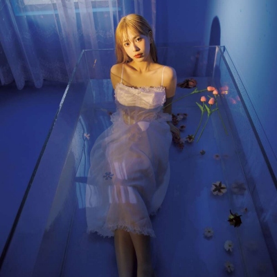 7张真人女生文艺清新意境头像合集