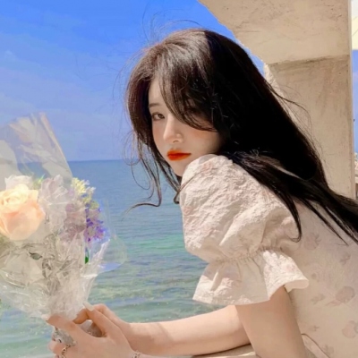 8张治愈又清新的女生头像，氛围感拉满