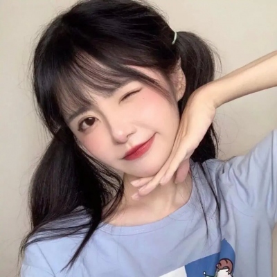 当下超火的真人可爱女生头像 共16张