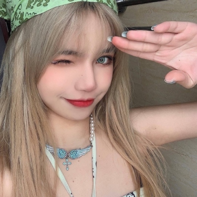 当下女生圈爆火的头像合集！20张热门女生头像直接存