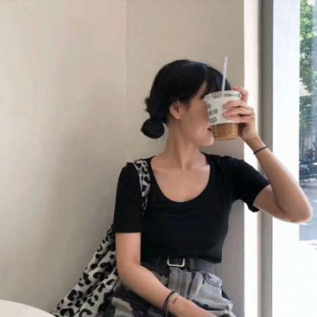 超火女生头像合集 10张热门款直接存