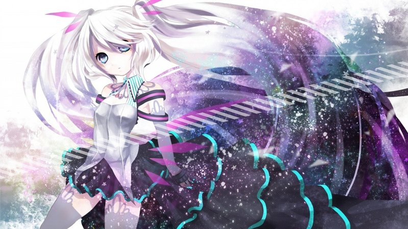 白发初音未来！穿黑翼洋装的萌系偶像壁纸
