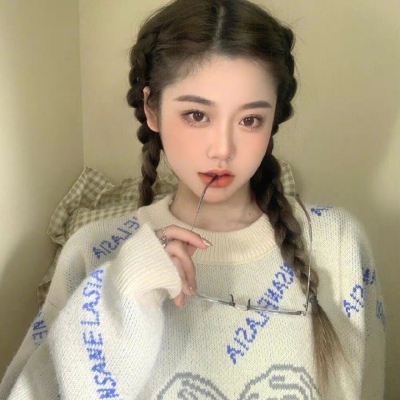 19张温柔干净的真人女生头像 清新感拉满