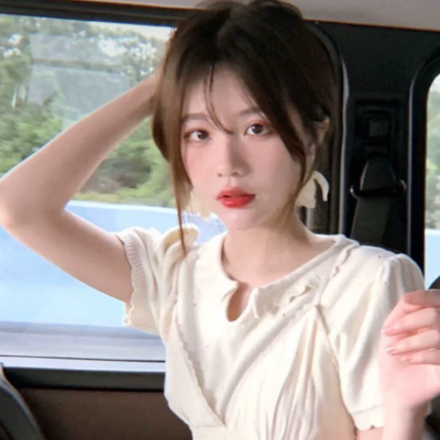 女生专用真实感网图头像 8张真人素材分享