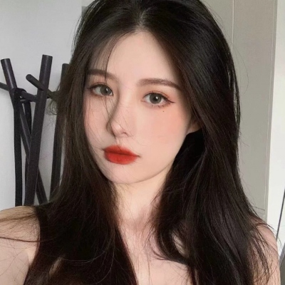 超火高清女生头像合集，一共14张好看又时髦