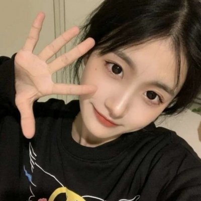 新版QQ女生头像合集 共20张