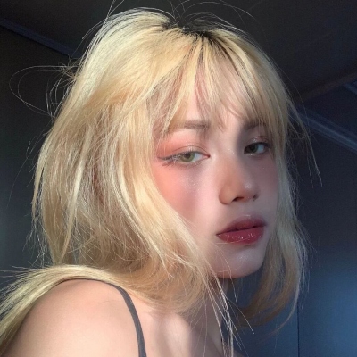 11张真人女生微信头像合集 氛围感拉满超适合当头像