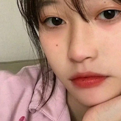 17张ins风高级质感文艺女头像合集 优质女生头像素材