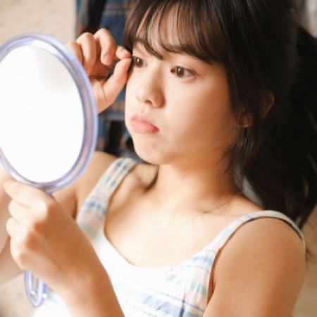 女生小清新高清真人头像合集 共20张