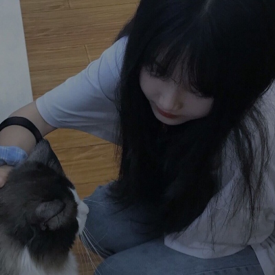 一眼就心动的真人女生头像 10张合集