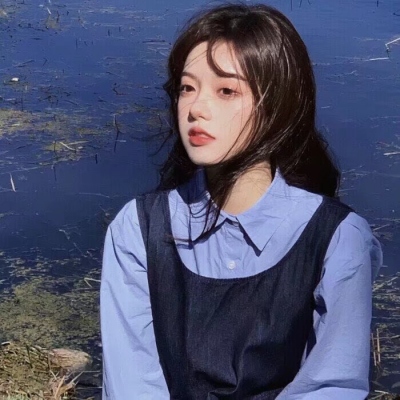 16张干净温柔又小众的ins风女生头像